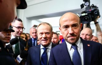 Polacy raczej ufają opozycji, ale nie mają złudzeń co do obietnic