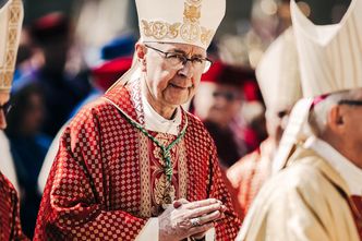 Arcybiskup Gądecki prosi wiernych o daninę dla diecezji. "Reagują alergicznie"