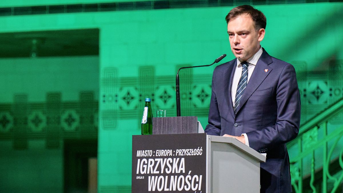 Minister finansów Andrzej Domański 
