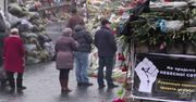 Niezidentyfikowane oddziały na zewnątrz budynków rządowych na Krymie