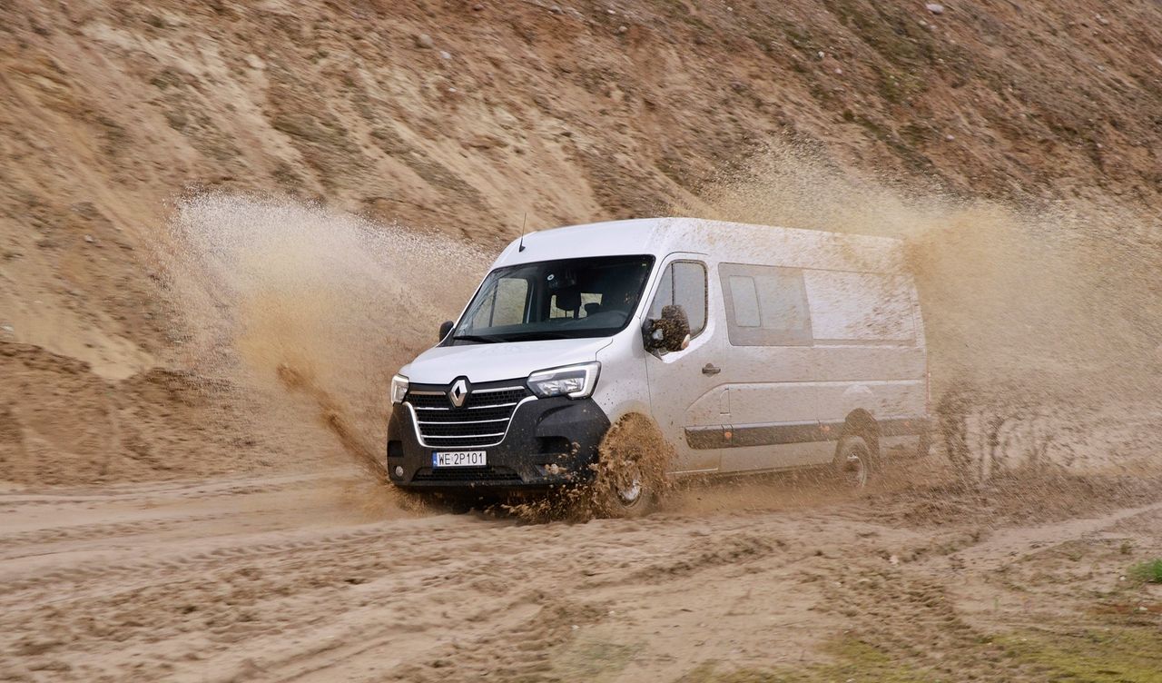 Test: Renault Master 4x4 dla sześciu osób z konfigurowanym wnętrzem