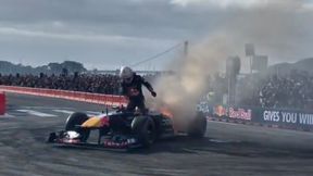 Sceny podczas pokazu. Bolid F1 stanął w płomieniach