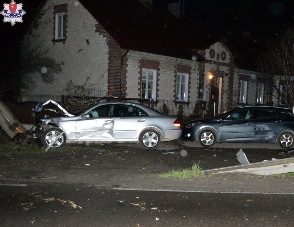 Pijany 26 latek rozbił samochód