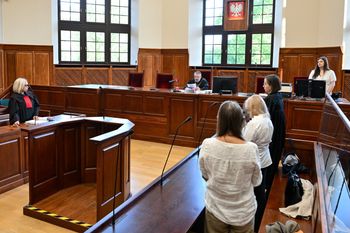 Korupcja przy legalizacji pobytu. Byłe urzędniczki skazane