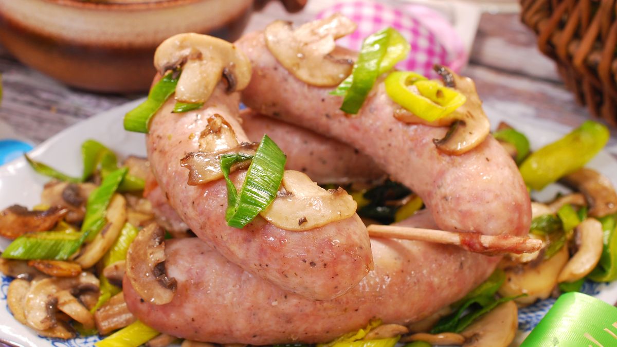 Duszona biała kiełbasa