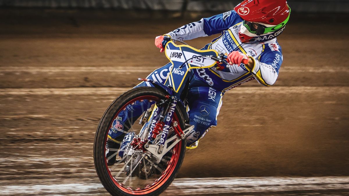WP SportoweFakty / Julia Podlewska / Na zdjęciu: Emil Sajfutdinow