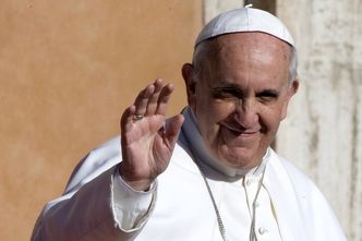 Papież: nie można obrażać religii i zabijać w jej imię