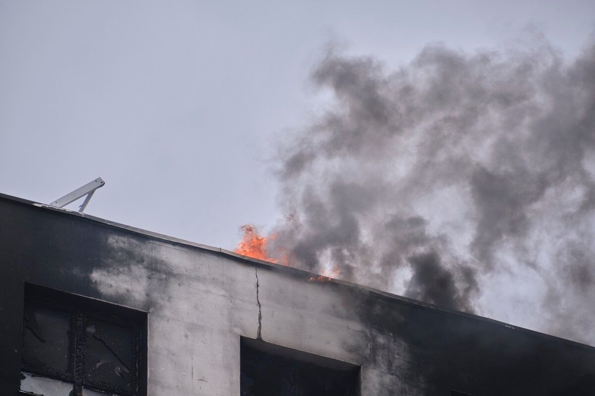 Pożar elewacji wieżowca przy ul. Północnej w Lublinie