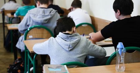 Sklepiki prowadzone przez uczniów i lektura sprzed 100 lat. Jest pomysł na finanse w szkołach