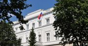 "Las anten" na rosyjskich budynkach. Austria wydala trzech dyplomatów