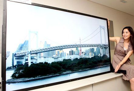 Nowości Samsunga – 82” UHD i 15 rozmiarów AMOLED 1