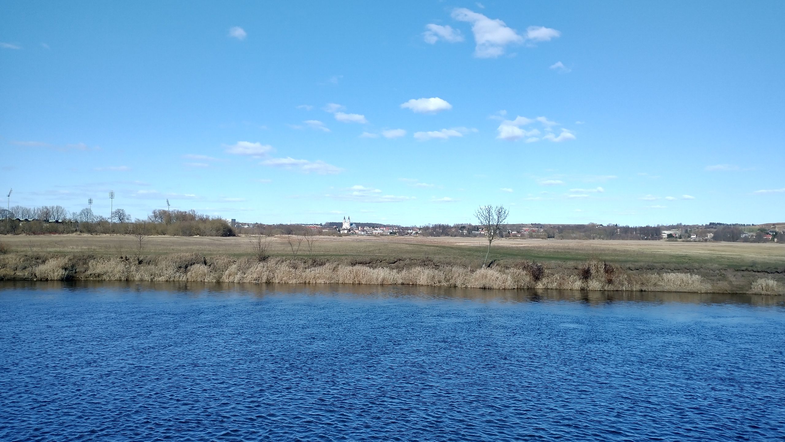 Motorola Moto G8 Power: test telefonu z dużą baterią za 1000 zł 29