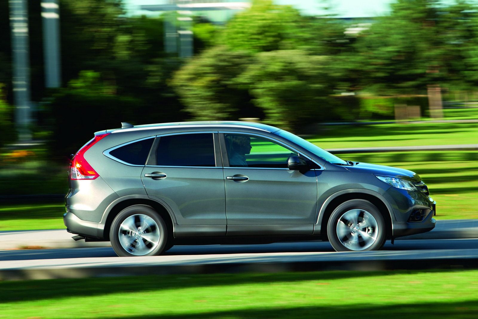 2013 Honda CR-V - obszerna galeria prosto od producenta 37