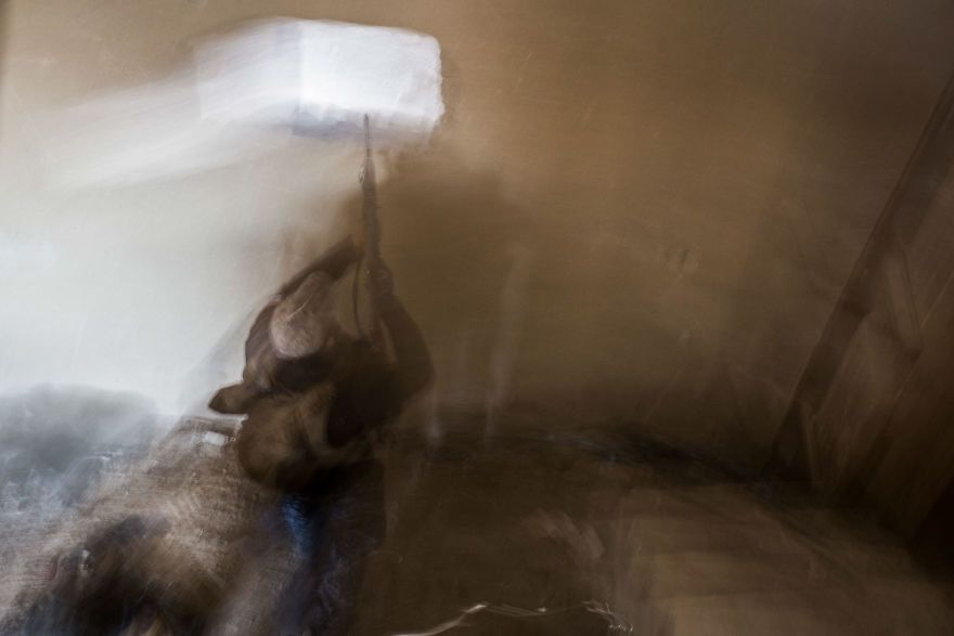Zatrważające zdjęcia z Mosulu - fotograf postanowił udostępnić je za darmo w sieci 9