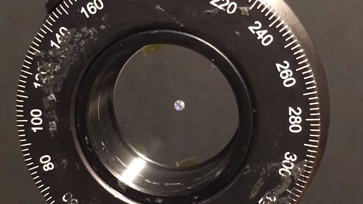 Metalens to zwiastun rewolucji w produkcji soczewek 1