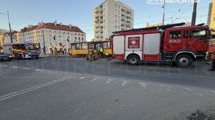 Warszawa: Wypadek na torowisku. Pieszy przeciągnięty około 20 metrów