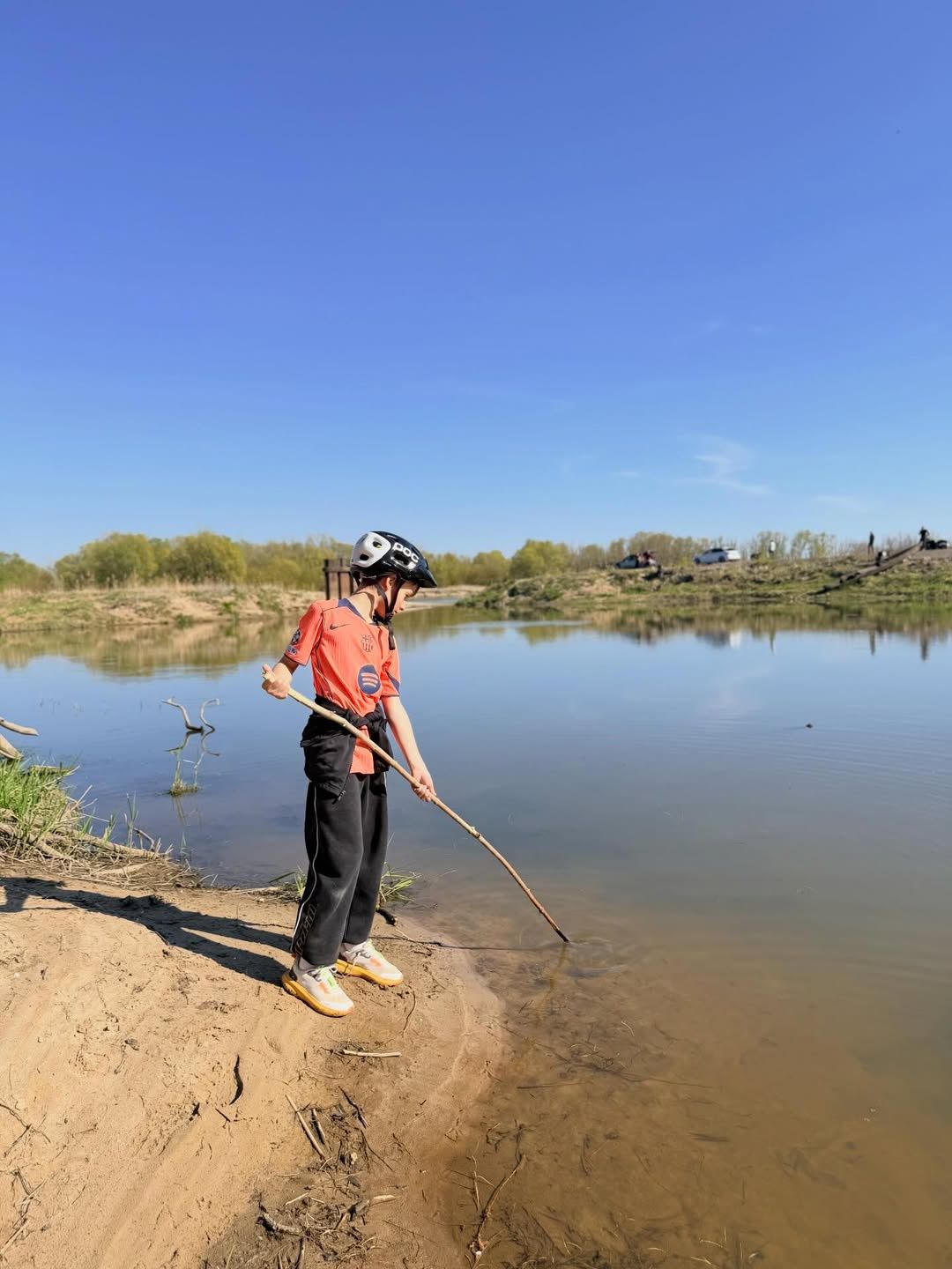 Sebastian Karpiel-Bułecka zabrał pociechy na rowery