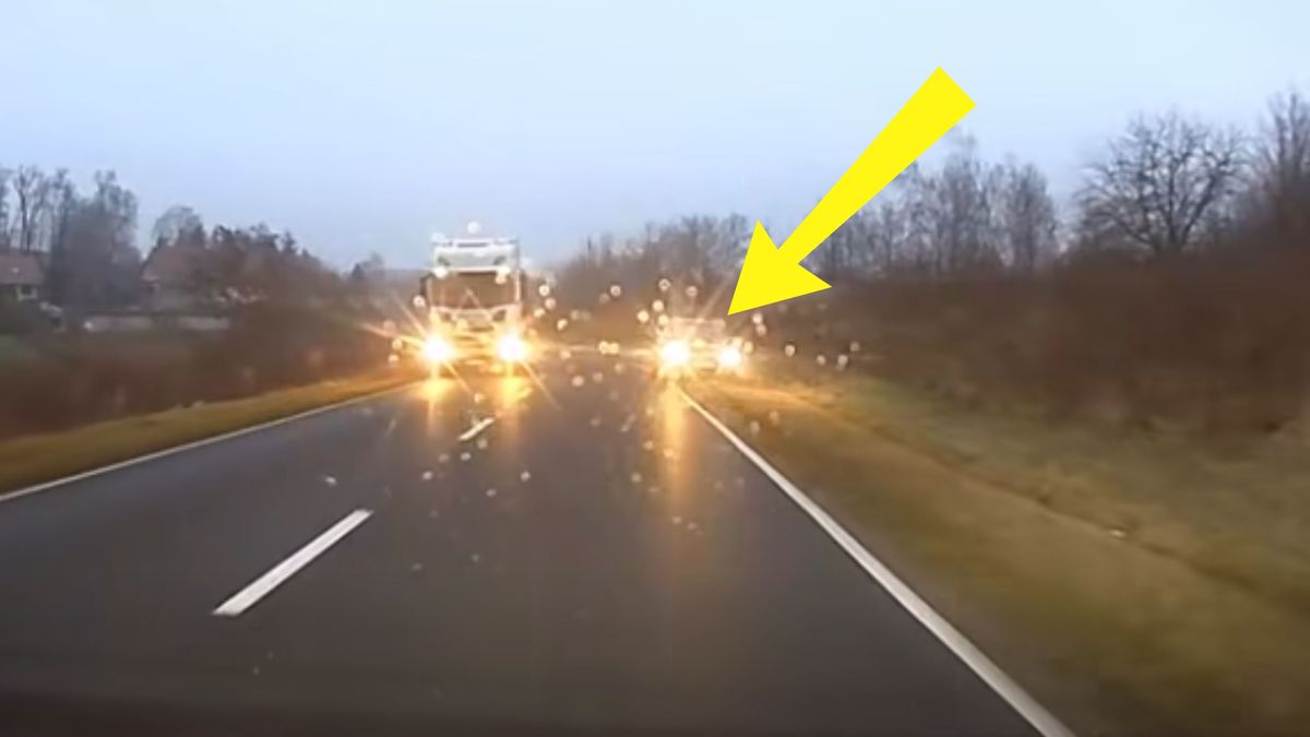 Niebezpieczne wyprzedzanie na trzeciego.