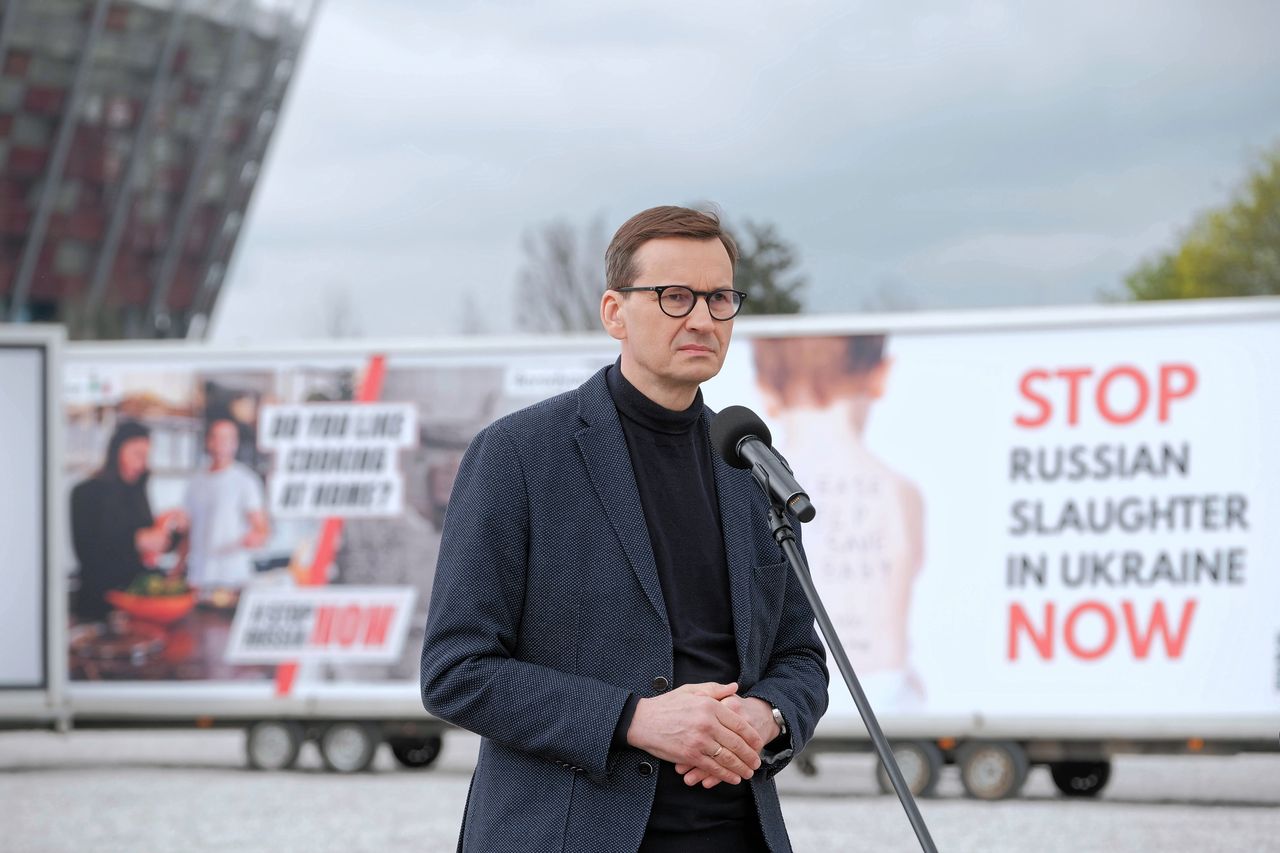 "Stop Russia now!". Rzecznik rządu o kulisach akcji. Wiemy, ile może kosztować