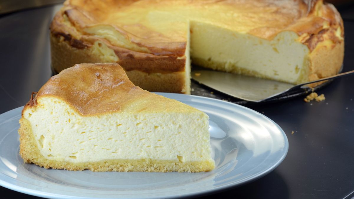 Sernik na jogurtach greckich