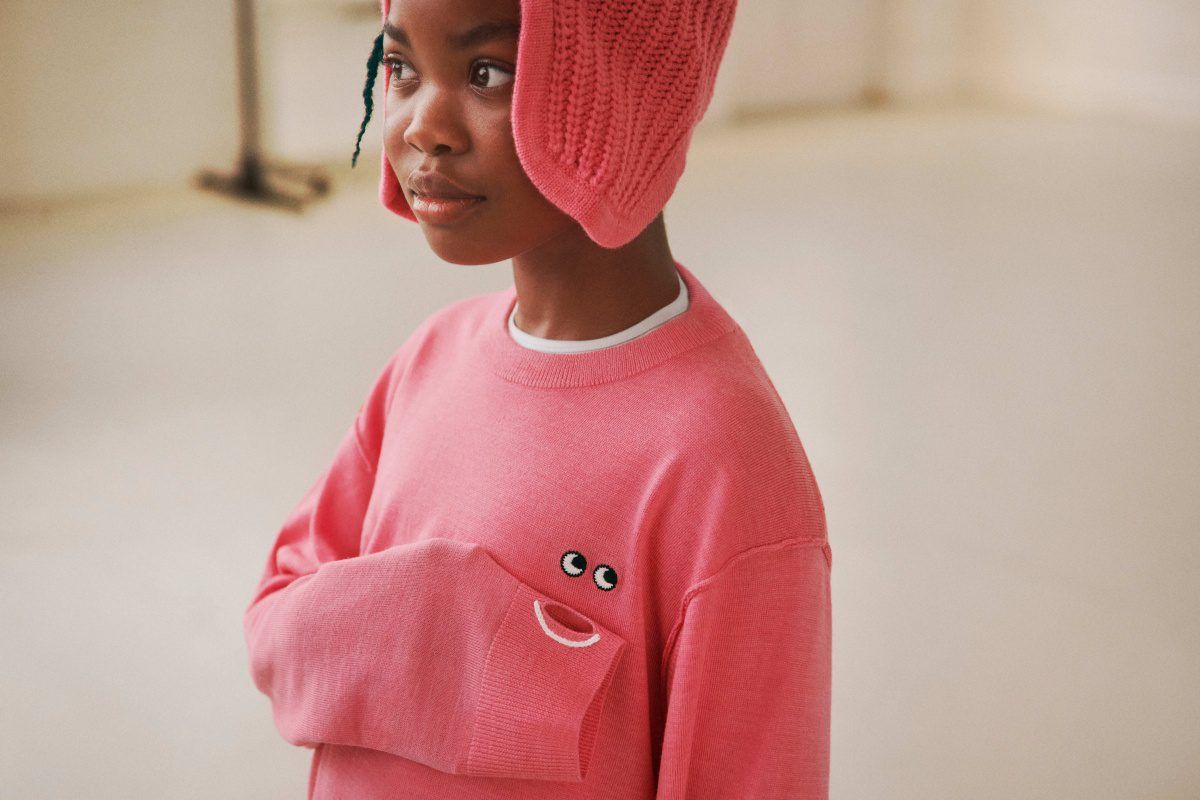 UNIQLO and Anya Hindmarch FW24 Campaign (6)