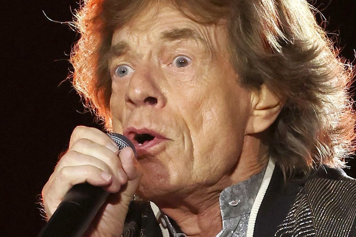 Mick Jagger booed in Vancouver over Justin Trudeau's comment