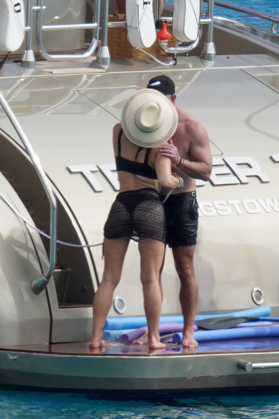 Jeff Bezos wypoczywa na jachcie z ukochaną