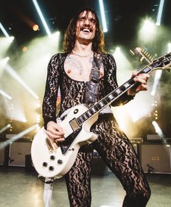 Frontman The Darkness uległ wypadkowi. Przykre zdarzenie na basenie