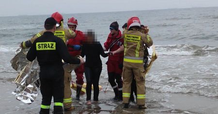 Sopot. Nikt nie mógł się zbliżyć. Prądy znosiły 14-latkę w głąb zatoki