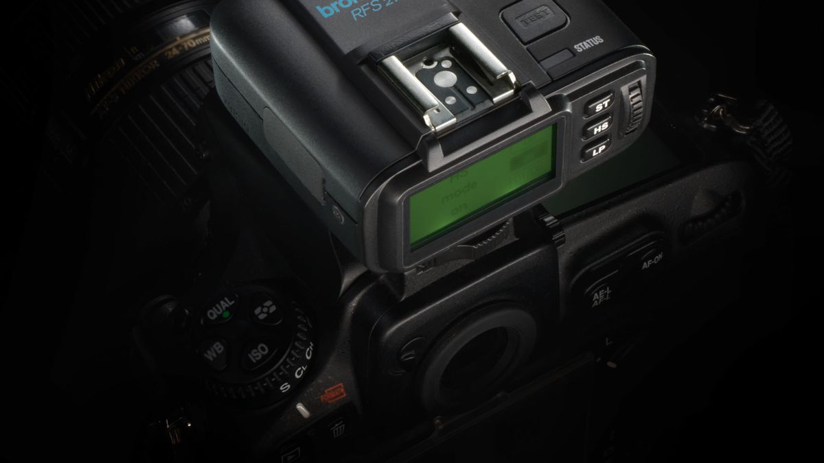 Bron Transceiver RFS 2.2 - szybki nadajnik do lamp Broncolor 1