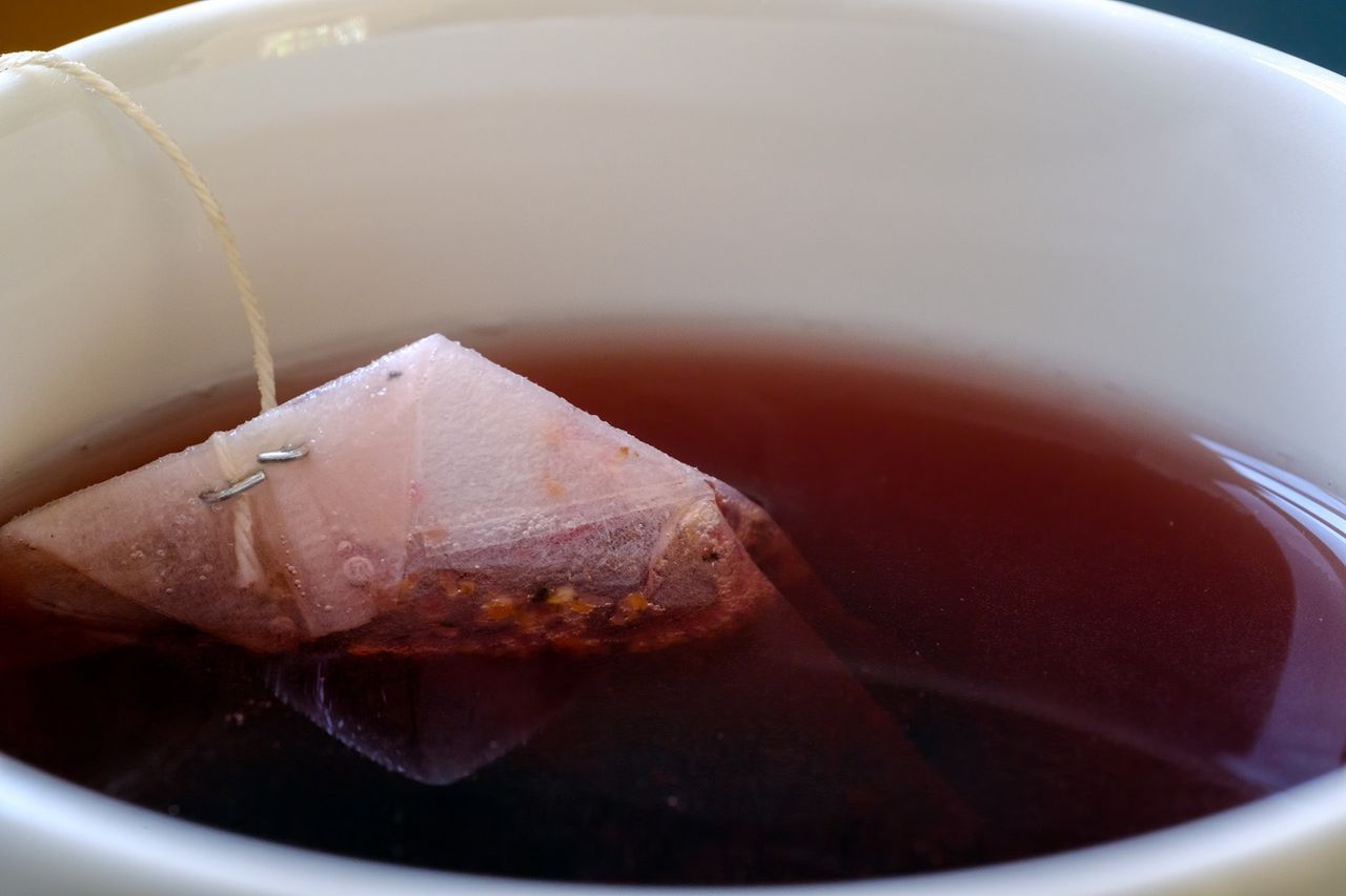 Jak spowolnić proces starzenia? Wystarczą trzy popularne napoje