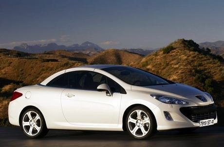 Peugeot 308 CC - najbardziej gadżeciarski samochód roku? 14