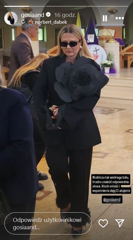 Gosia Andrzejewicz pożegnała ojca. Tak wyglądała na pogrzebie
