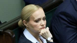 PiS dwoił się i troił bez skutku. Minister "co ja mogę" zostaje [OPINIA]