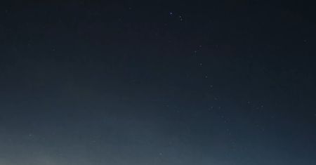 Satelity Starlink nad Polską. Wiemy, kiedy obserwować kosmiczny pociąg