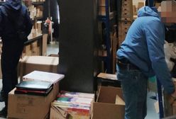 Nalot koło Warszawy. Magazyn wart milion zł