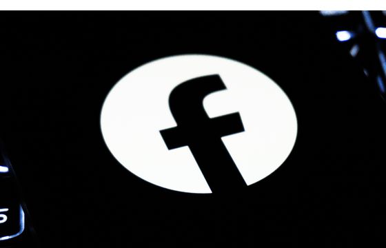 Skasowany. Jak jedna decyzja Mety może wymazać człowieka z sieci