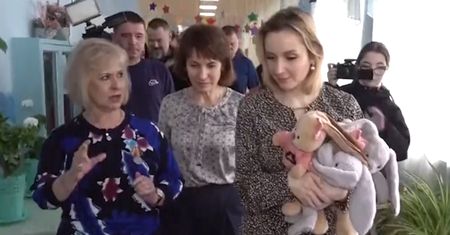Jest oskarżona o te same zbrodnie, co Putin. Ścigana Rosjanka nagrana w Ukrainie