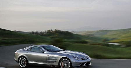 Pokolenie wcześniej: Mercedes-Benz SLR McLaren