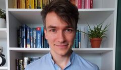 Tyle pisarze dostają za wypożyczanie książek. Dziennikarz „Forbesa” podał kwotę