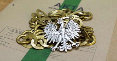 Zmuszali ludzi do pracy i zabierali im dokumenty. Zapadł wyrok