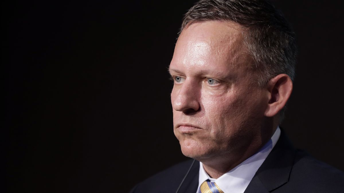 Peter Thiel odchodzi z Facebooka po 17 latach 