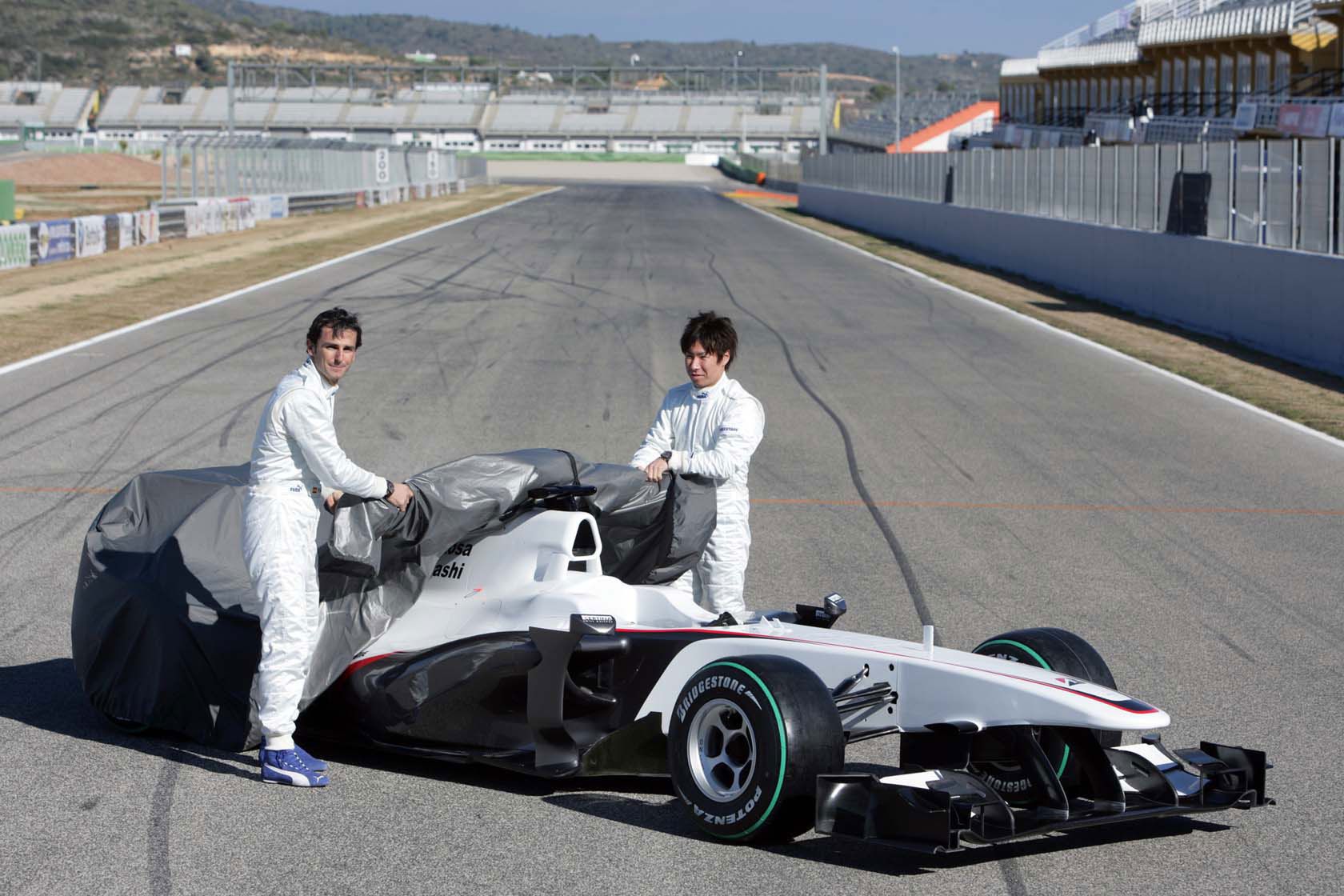 Podsumowanie sezonu 2010 w Formule 1 - Zespoły TOP
