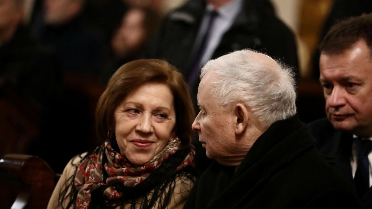 Super Express archiwum 2023
PHOTO : PIOTR GRZYBOWSKI/SE WARSZAWA MSZA SWIETA W ROCZNICE SMIERCI MATKI JAROSLAWA KACZYNSKIEGO  N/Z PODCZAS MSZY PANI BASIA SMIERC JADWIGA KACZYNSKA JAROSLAW KACZYNSKI    17/01/2023 AGENCJA.SE.COM.PL
Piotr Grzybowski