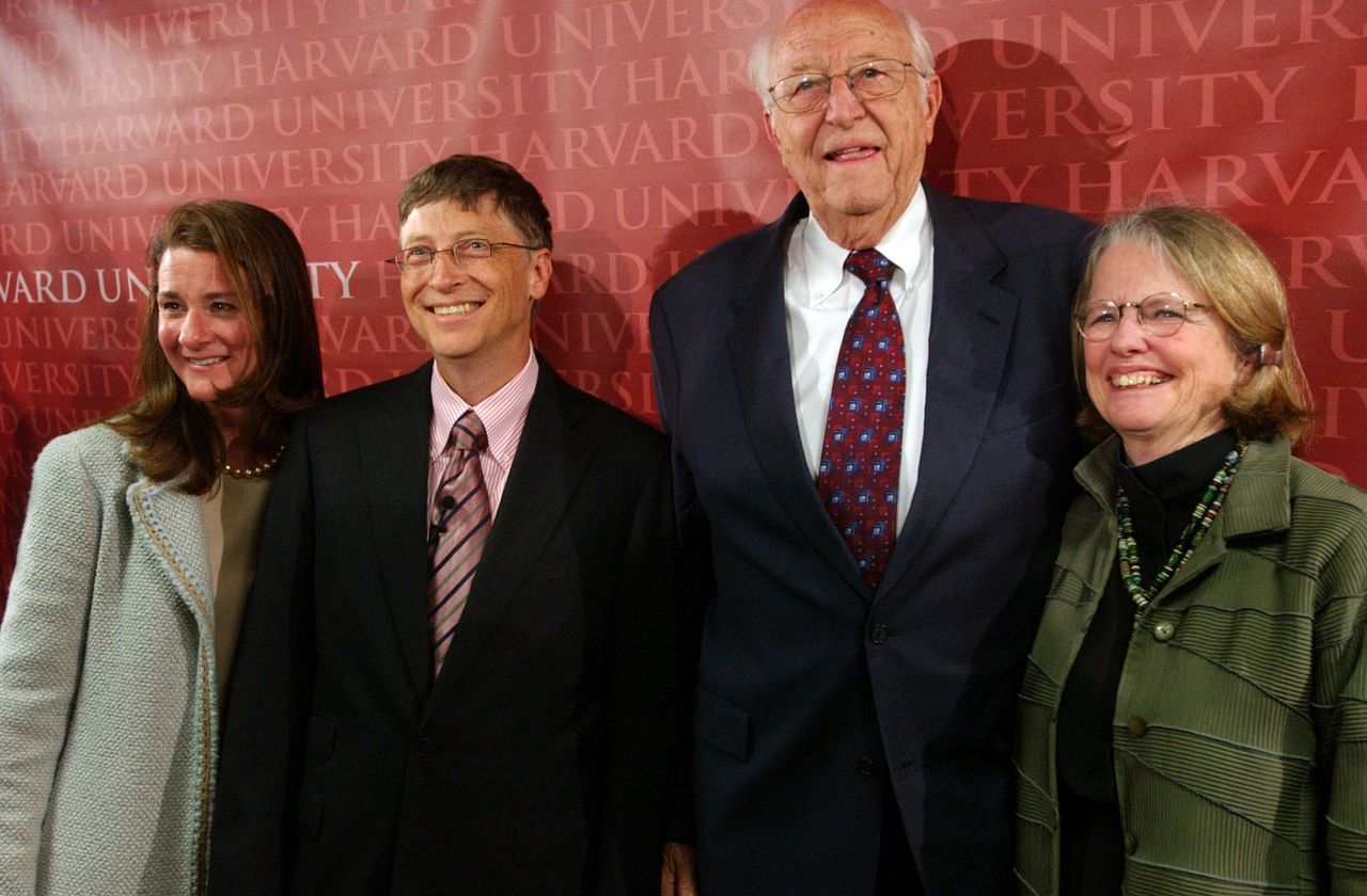 Od lewej: Melinda Gates, Bill Gates, Bill Gates Sr., Mimi Gardner Gates.