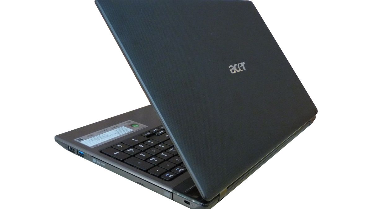 Acer Aspire 5750G - laptop do gier do 2500 zł [test cz. 1] 1