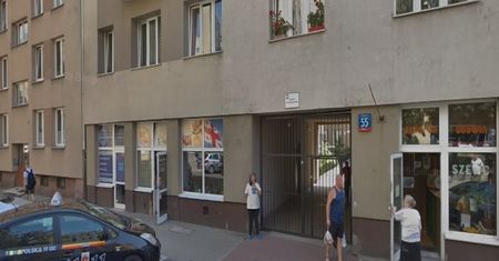 Warszawa. Zawalił się dach w kamienicy na Woli. Jest odpowiedź burmistrza dzielnicy