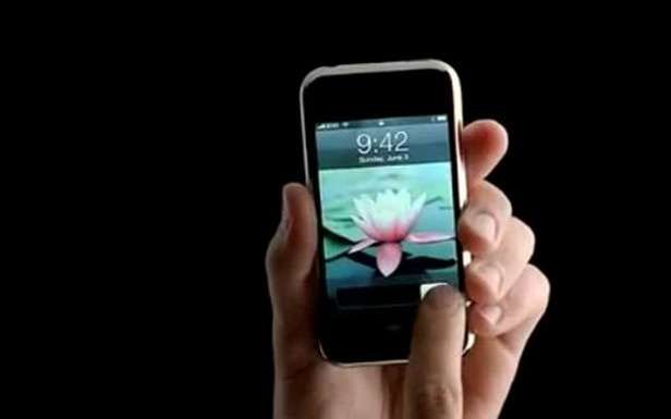 Dlaczego w reklamach iPhone prawie zawsze pokazuje godzinę 9:42? 2