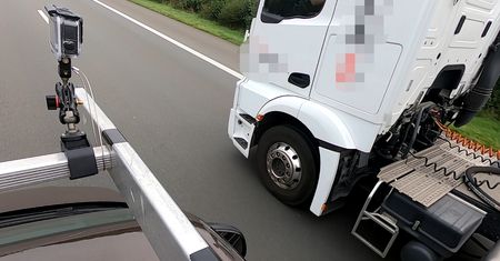 Wpadło prawie 100 kierowców. Policja w Niemczech ma nowy bat na piratów