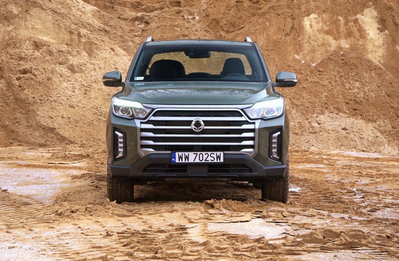 SsangYong Musso Grand